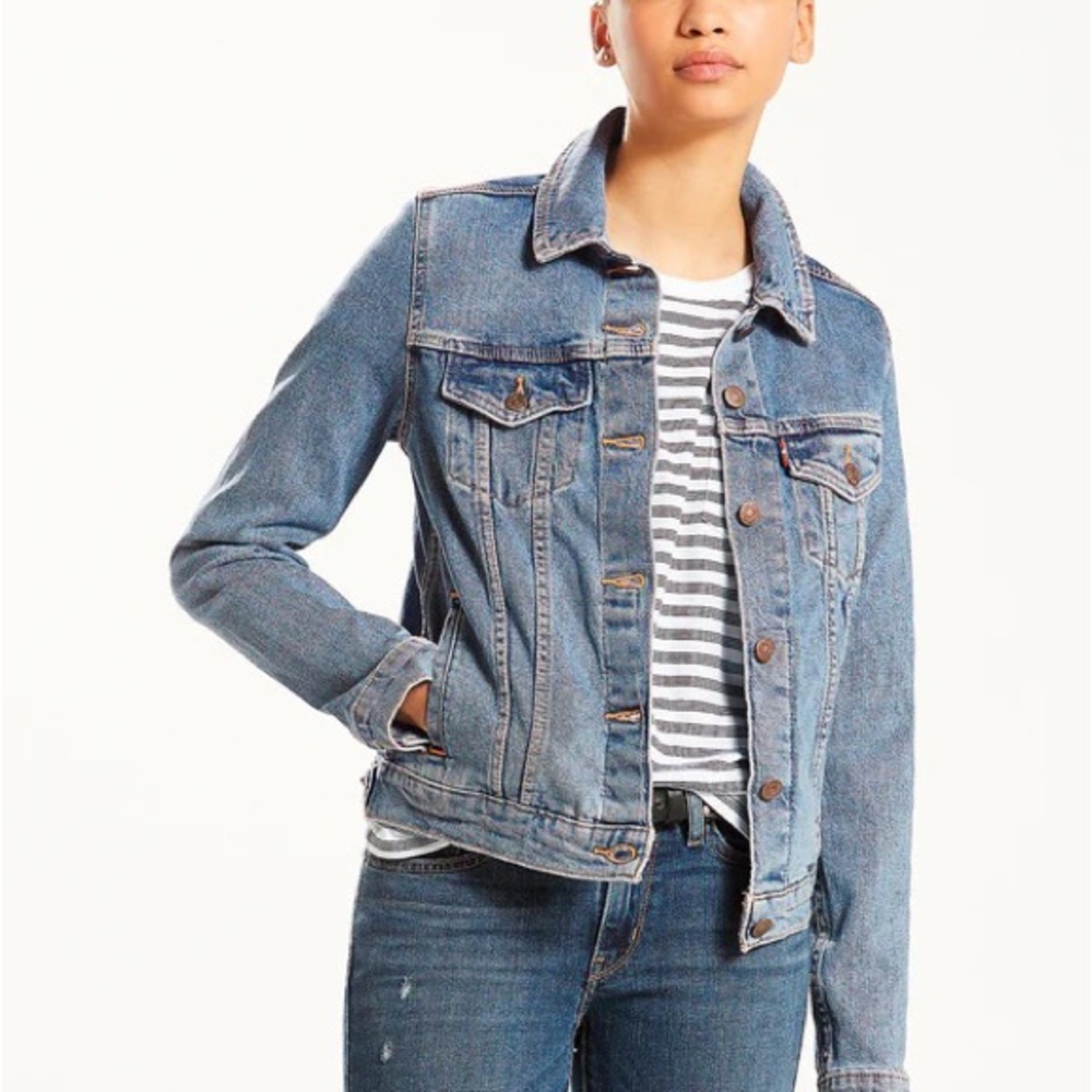 Levi’s jean jacket S